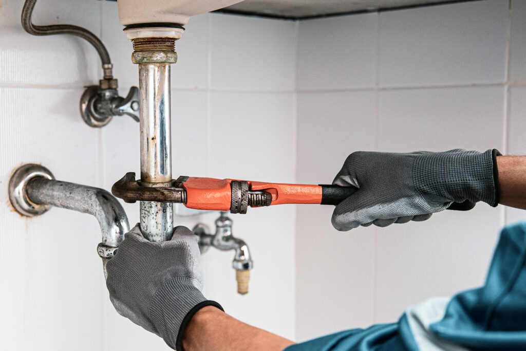 Leak Repair in Floris